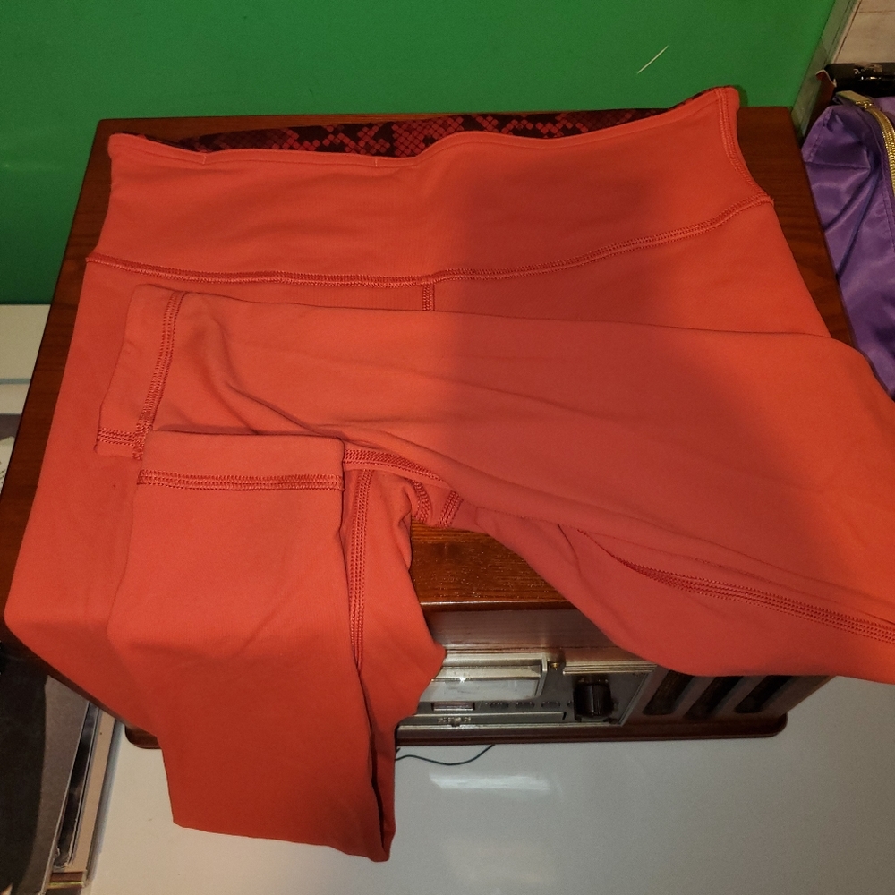 Lululemon pants